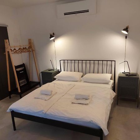 Bed & Breakfast Mozaik Ljubljana Buitenkant foto