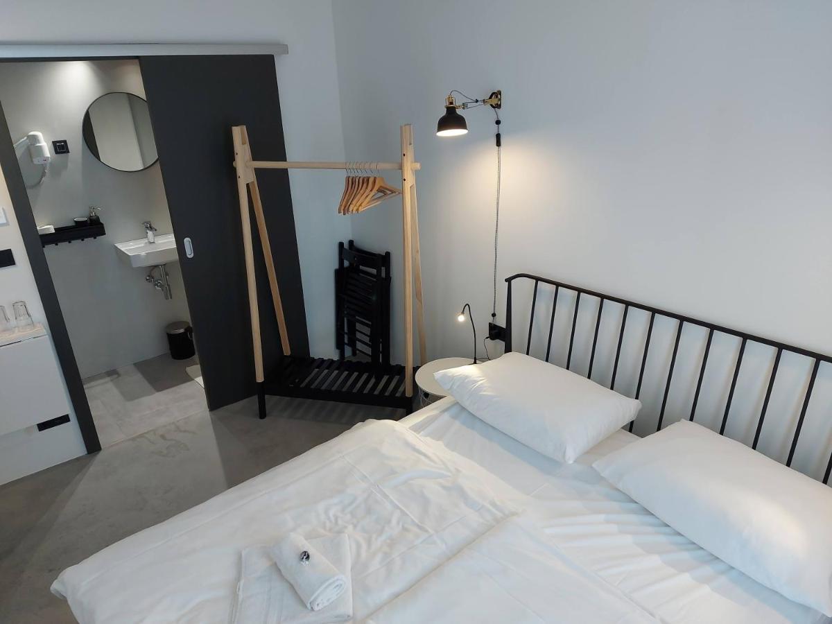 Bed & Breakfast Mozaik Ljubljana Buitenkant foto