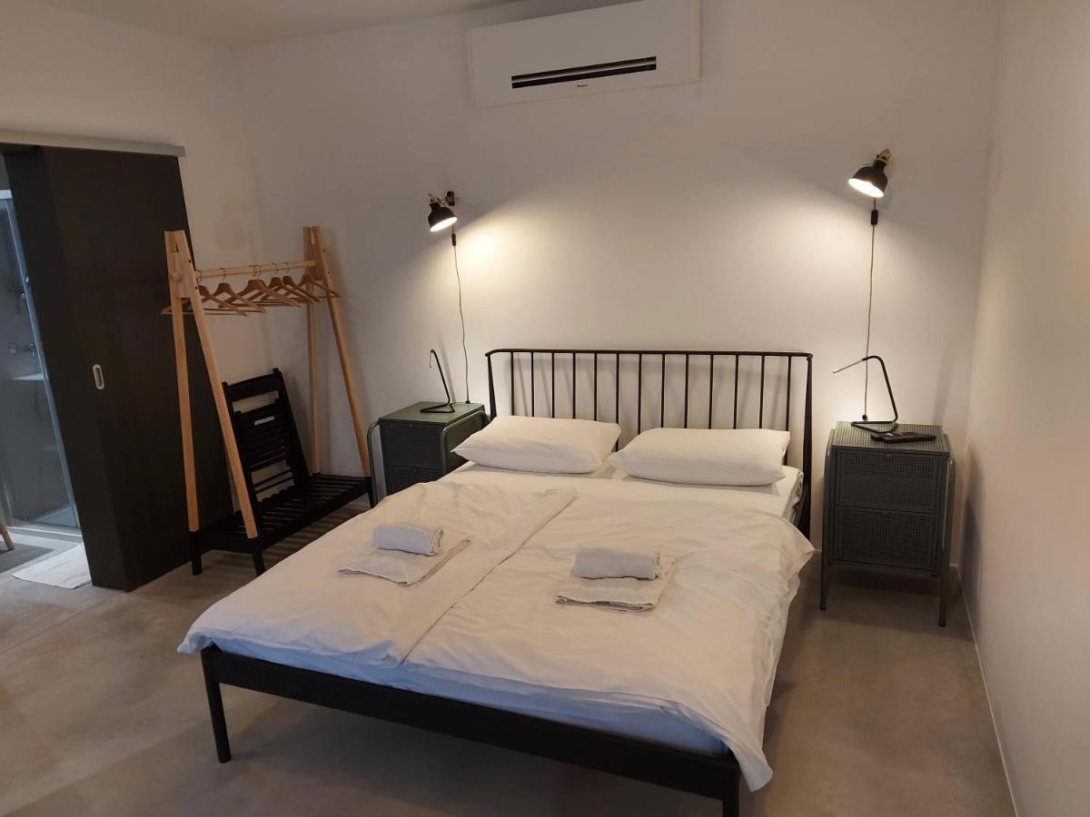 Bed & Breakfast Mozaik Ljubljana Buitenkant foto